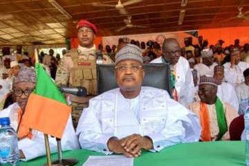 MNSD Nassara: comme attendu, Seyni Oumarou rempile à la présidence du 