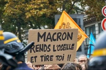 La reconnaissance des crimes coloniaux ravive le débat sur les réparations et inquiète l’économie française