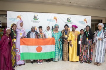 Le Niger au Sommet des filles à Dakar : quand les jeunes filles prennent la parole pour leur avenir