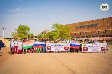 À Niamey, l’ONG « Ensemble main dans la main Niger-Russie » célèbre la fête nationale russe dans un esprit de fraternité et de dialogue interculturel