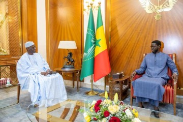 Sénégal : le Président Faye choisit le banquier Al Amine Lô comme nouveau Premier ministre pour succéder à Sonko