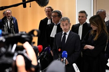 Sarkozy condamné à cinq ans de prison : la chute historique d'un ancien président