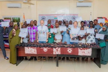 Niamey : l'ONG EMMNR forme 17 jeunes à la fabrication de chaussures artisanales pour favoriser leur autonomisation